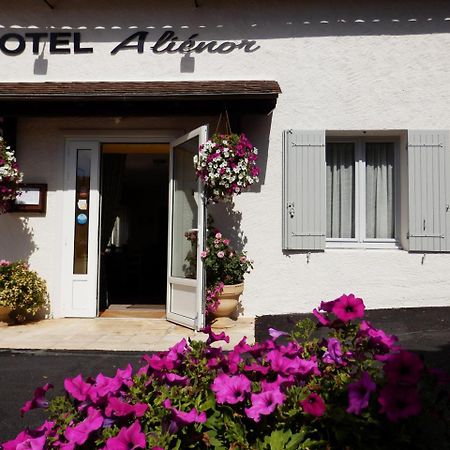 Hotel Alienor ブラントーム エクステリア 写真