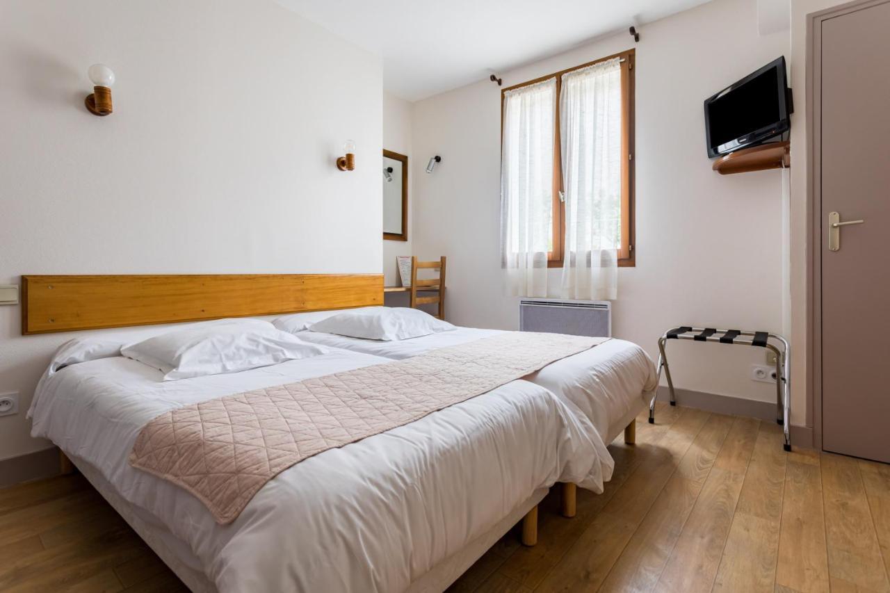 Hotel Alienor ブラントーム エクステリア 写真